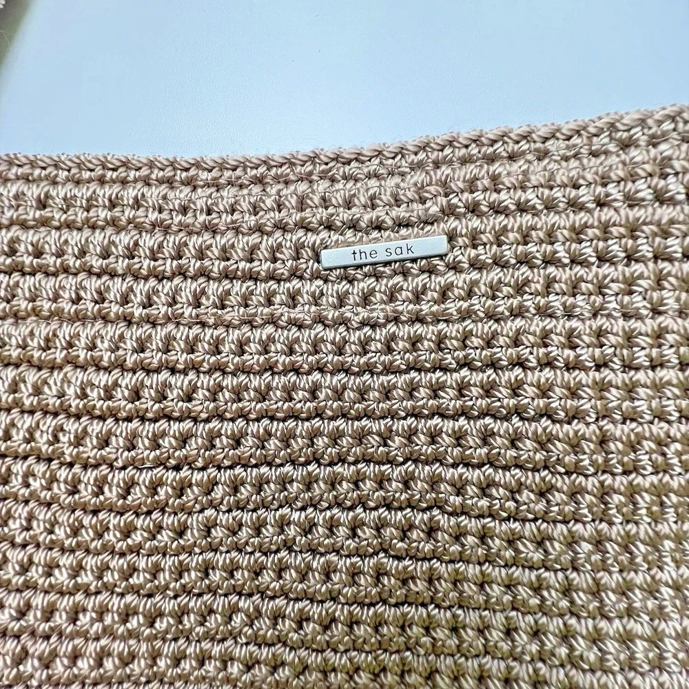The Sak Purse Womens Brown Crochet Shoulder Bag Pockets Zip